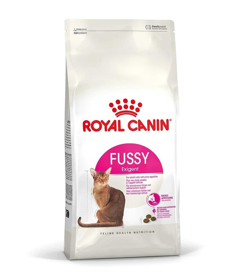 Сухой корм Royal Canin Fussy Exigent для привередливых кошек со вкусом курицы.