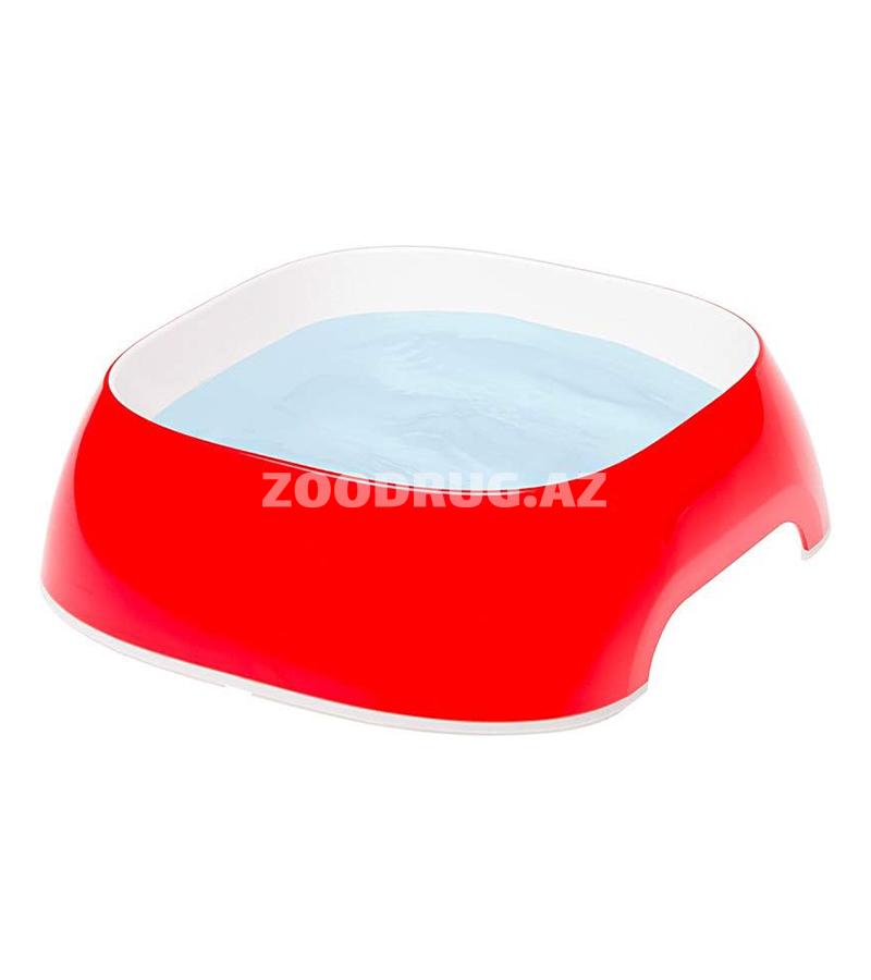 Ferplast Glam Bowl — bu, davamlı və təhlükəsiz plastikdən hazırlanmış, ev heyvanları üçün nəzərdə tutulmuş zərif və praktik qabdır.