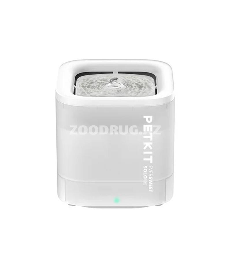 PETKIT Eversweet Solo SE-kompakt və səssiz su fontanı pişiklər və kiçik itlər üçün.
